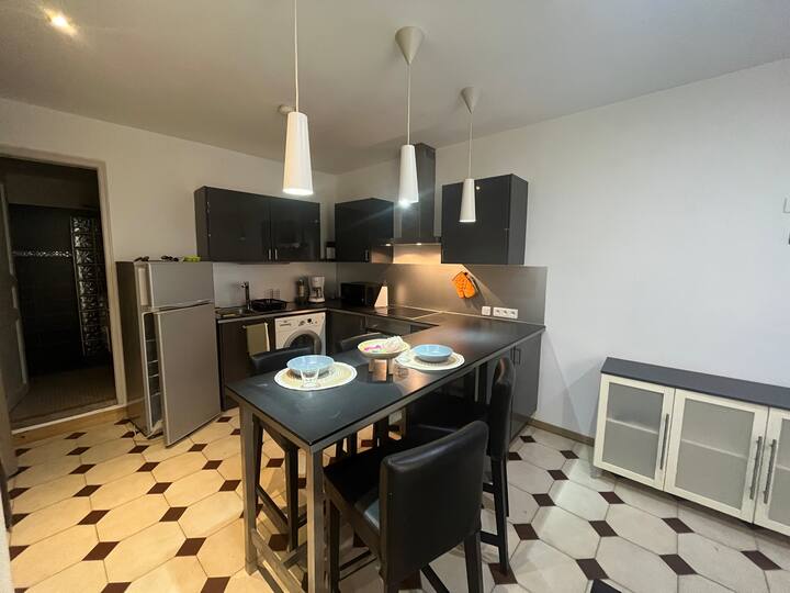 Arles ideal location Apartments for Rent in Arles, ProvenceAlpes