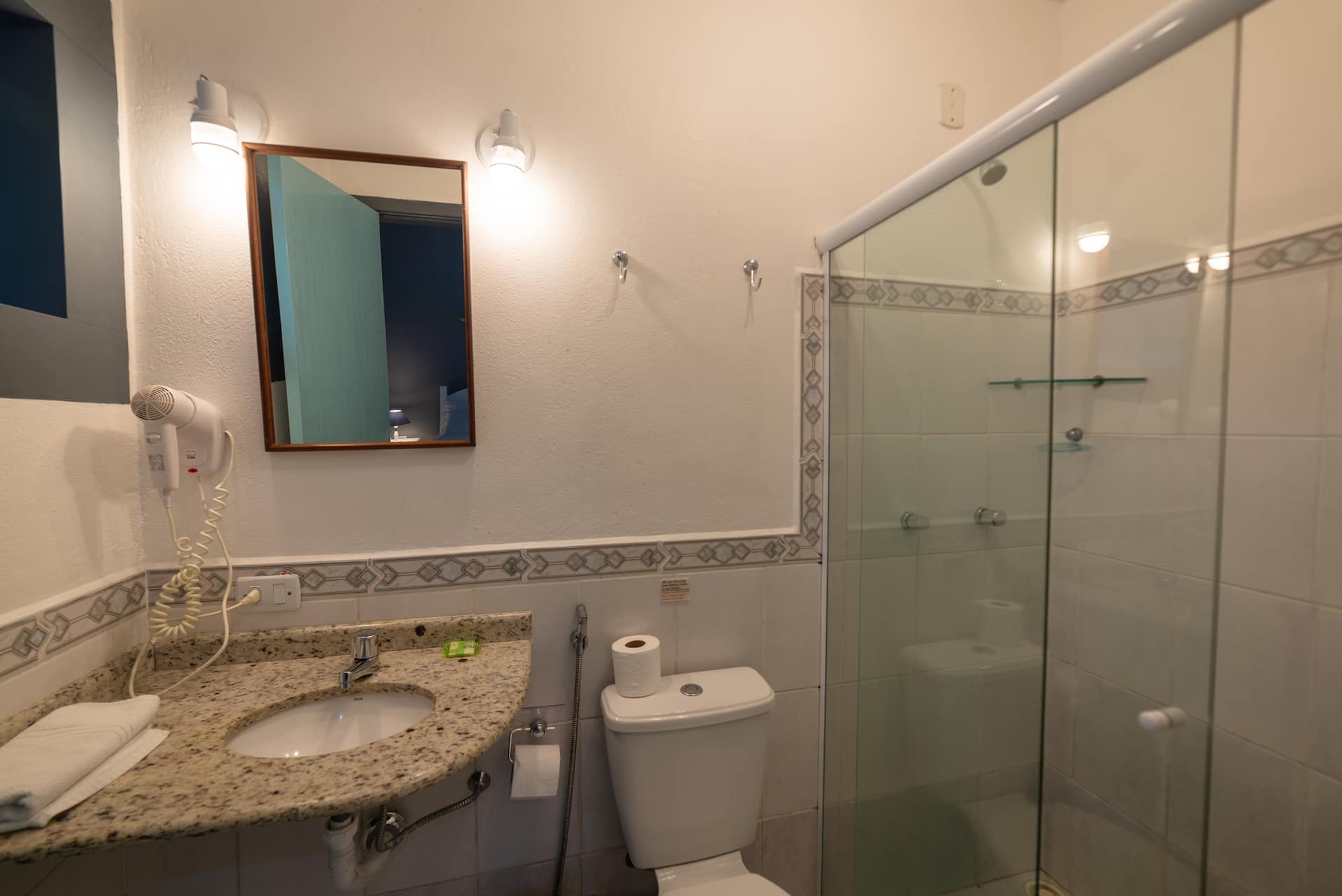 Pousada Chácara Das Acácias - Com Gerador De Energia e Piscina aquecida — photo 3