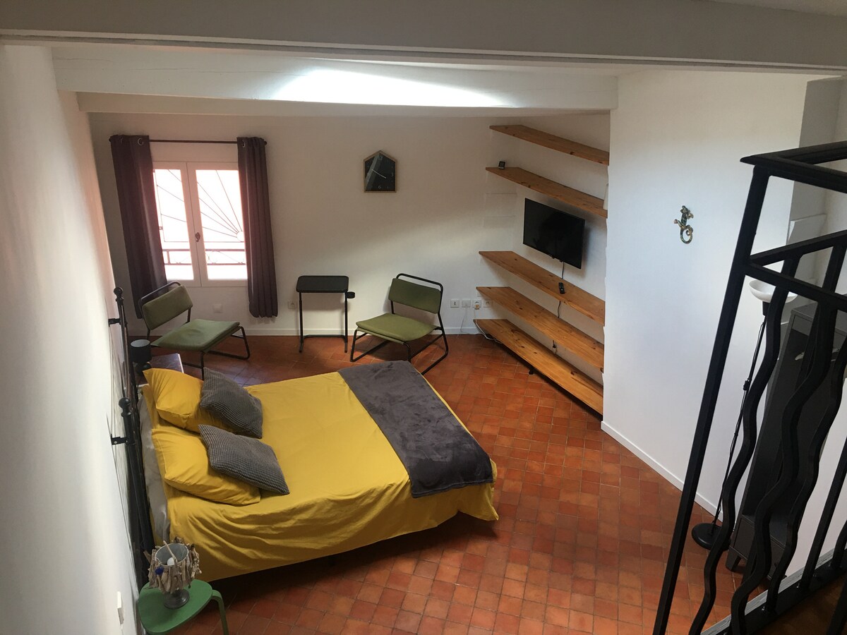 Etage 3 :
Chambre 3 : Lit 140X200