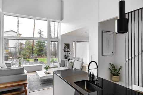 Popular Airbnb listing: Stunning house - 4bdr, sauna, free Wi-Fi + parking in Espoo