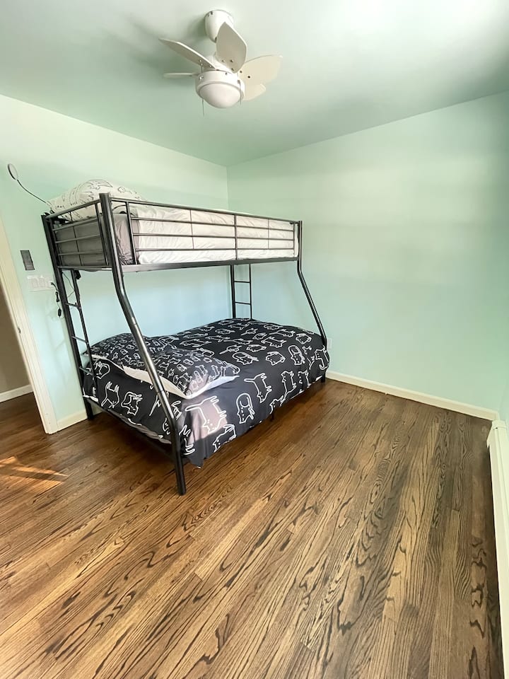 Habitación con literas