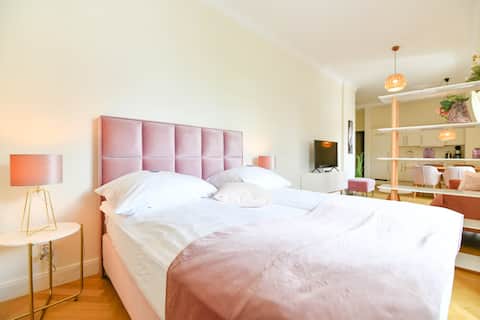 Studio Suite | Osteiner Hof by The Apartment Suite