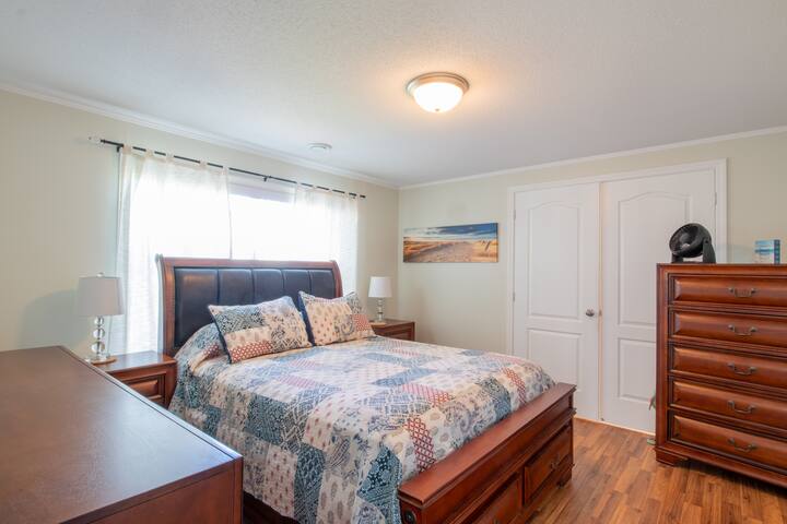 3bedroom cottage beside prestigious Aboiteau Beach gallery image 5