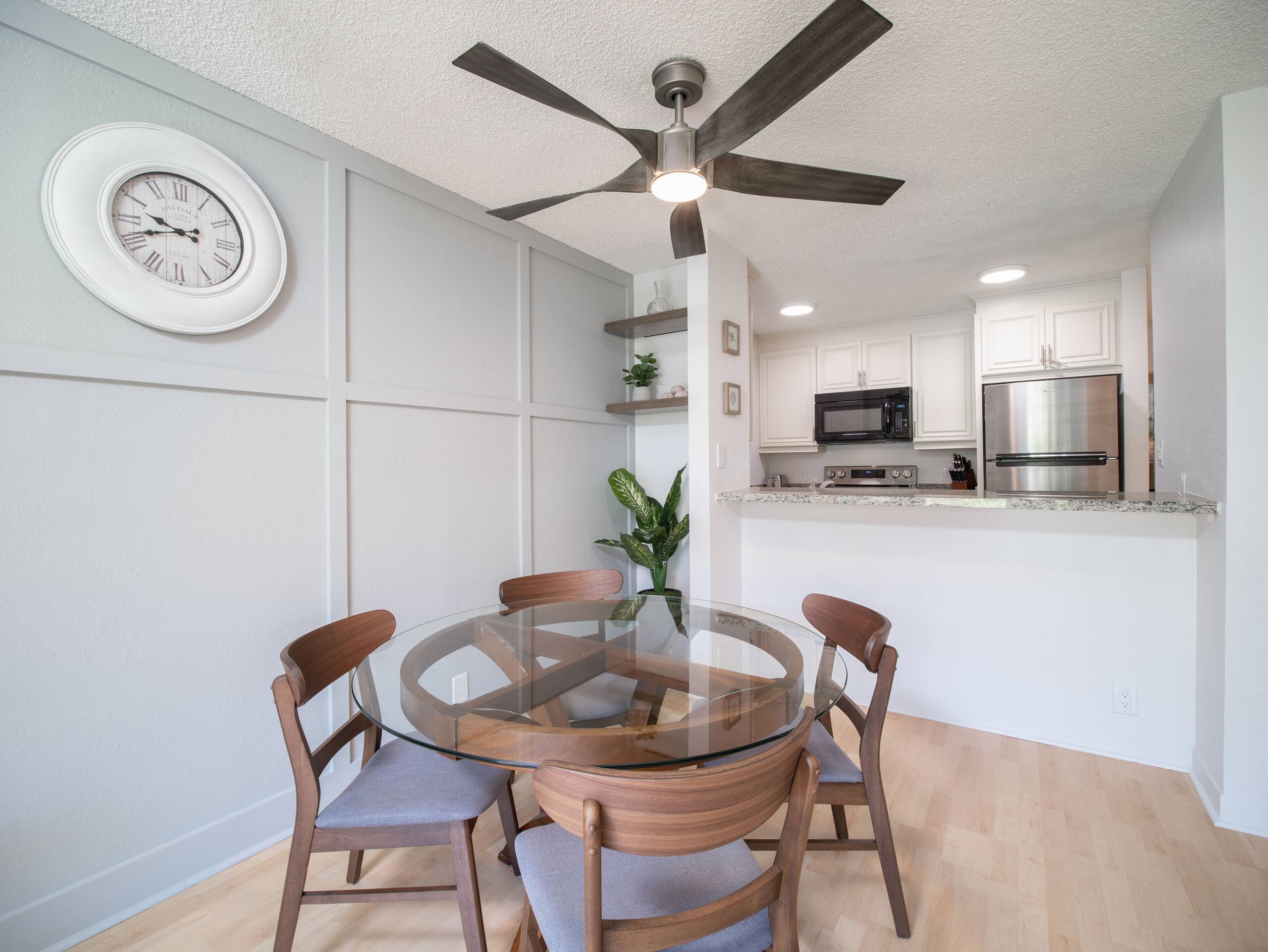 Condo in Kihei · ★4.88 · 1 bedroom · 2 beds · 1 bath - Image 8