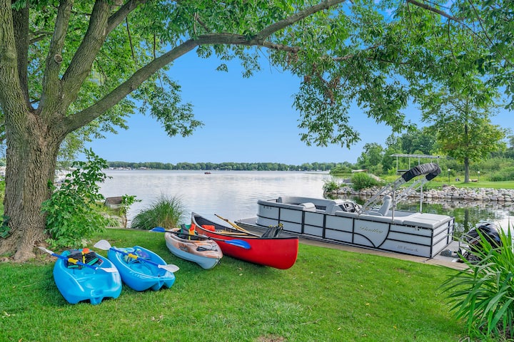 Luxury on the Lake: Southwest Michigan Retreat! - Houses for Rent in ...