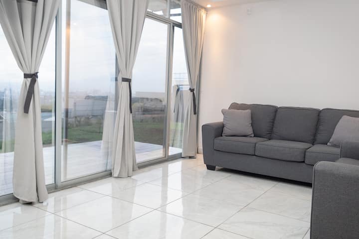 Amazing Escazu Home, Stunning San José City View - San José
