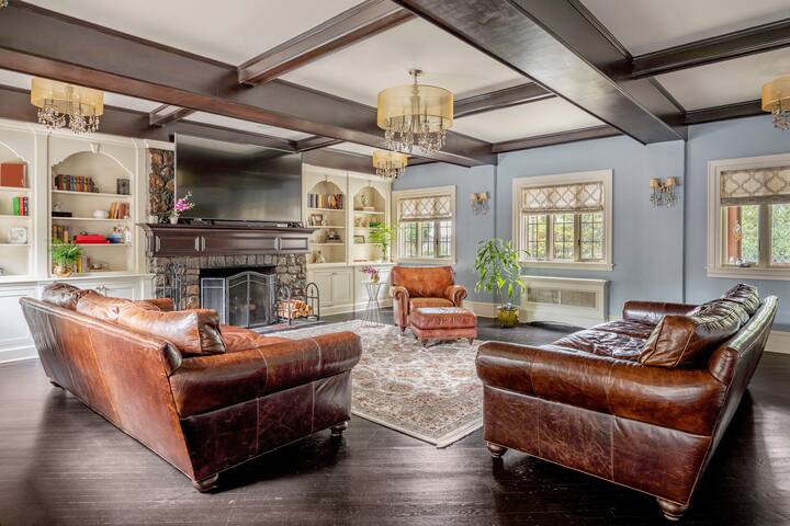 “The Godfather” Mansion gallery image 2