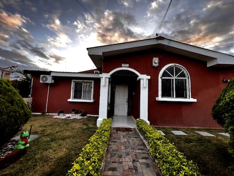 Casa Mendur a Peaceful and cool 3 bedroom home