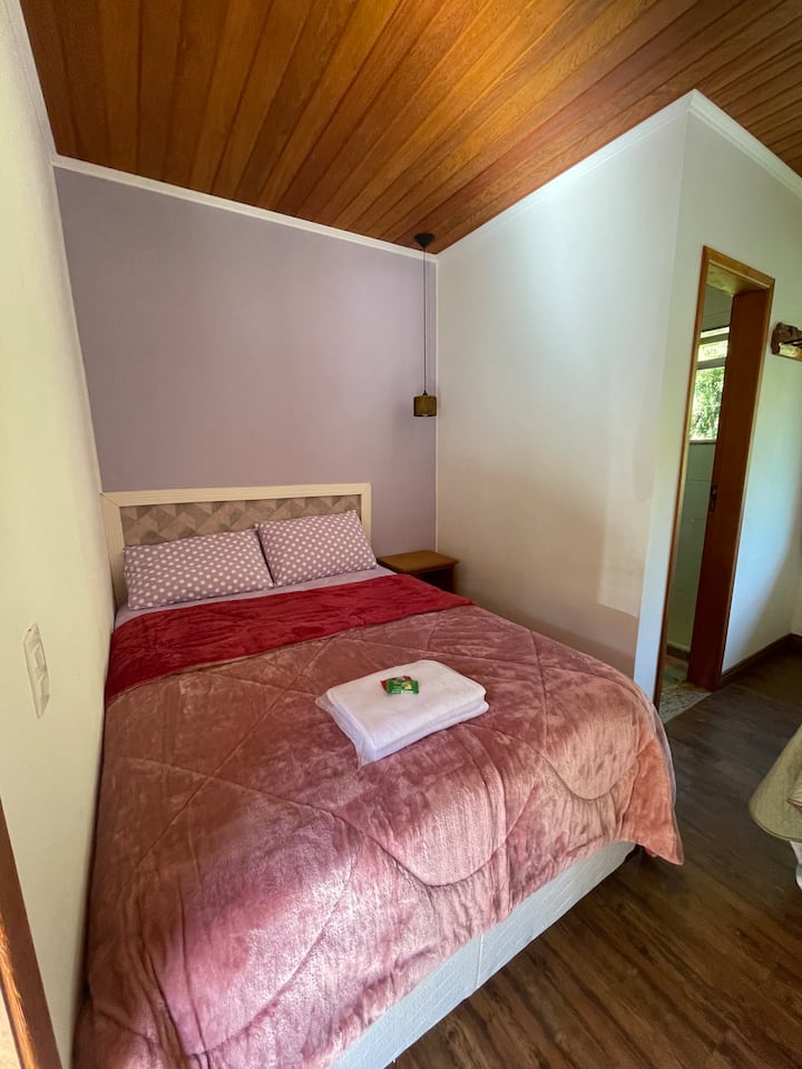 Suite 2, ubicada en el segundo piso de la casa de huéspedes.