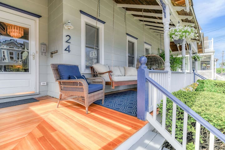 2nd Beach Block 5 Bd 4 bath now-Aug 3 av discount!