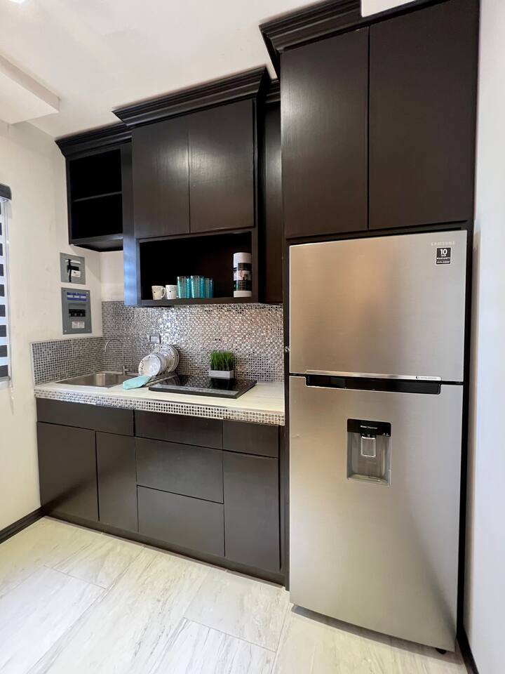 GOLDEN ZONE BEAUTIFUL NEW LOFT near airport Lofts for Rent in