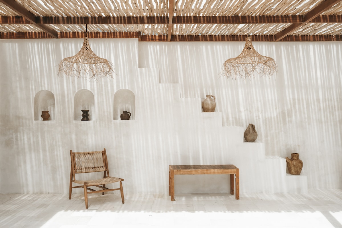 Villa in Uluwatu · ★4.67 · 3 bedrooms · 3 beds · 3 private baths รายการ Airbnb เปรียบเทียบ