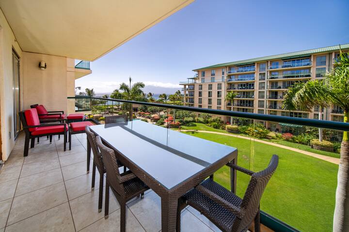 Ocean View Suite, Private Balcony, Full Kitchen gallery image 2