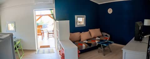 Top performing Airbnb: Apartment above the lagoon in Općina Milna
