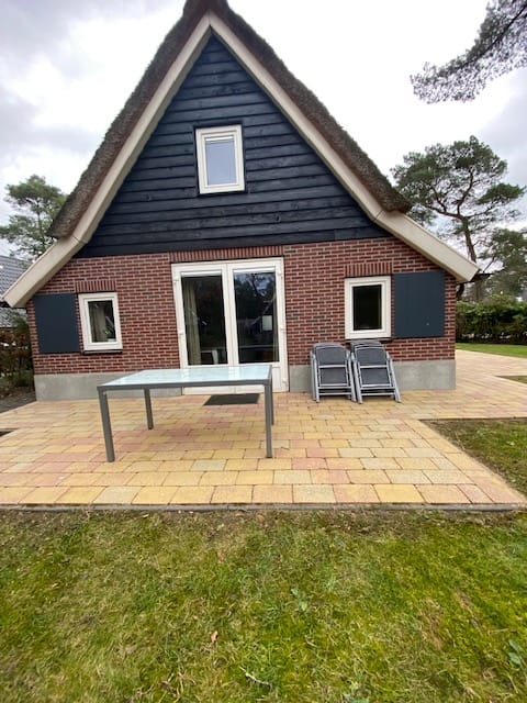 Top Airbnb: Beautiful villa at Europarcs de Zanding in Otterlo Dorp