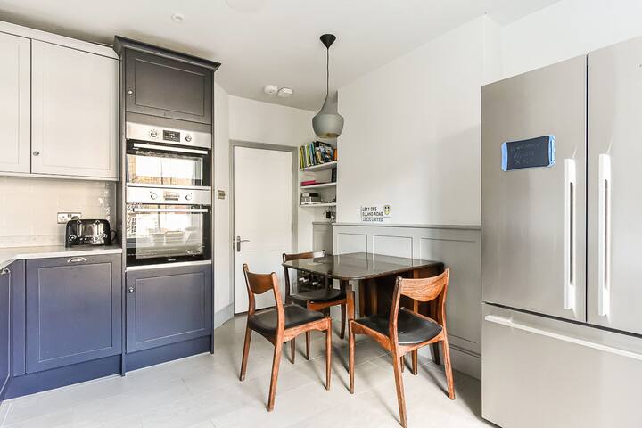 Ivy | Killyon | Pro-managed gallery image 5