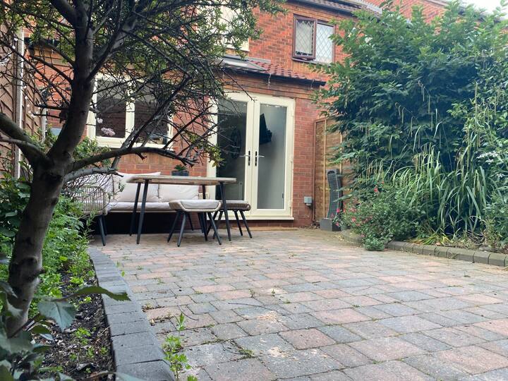 Cosy Home Hampton in Arden NEC/Airport Houses for Rent in Hampton