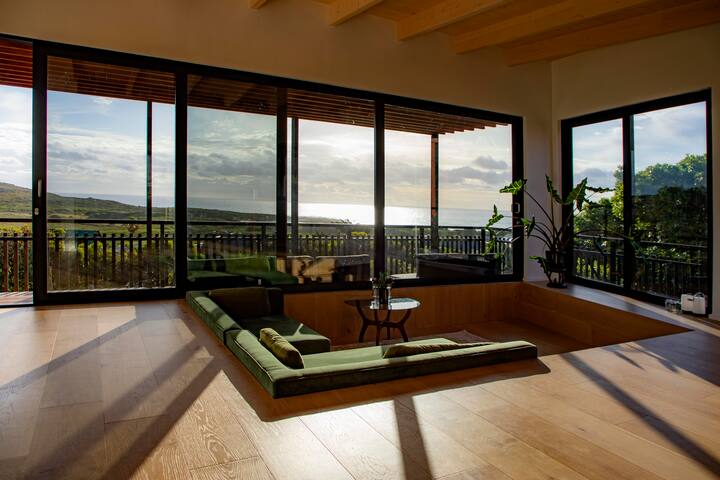 SOUL SURF Hideaway mit Meeres- und Bergsicht