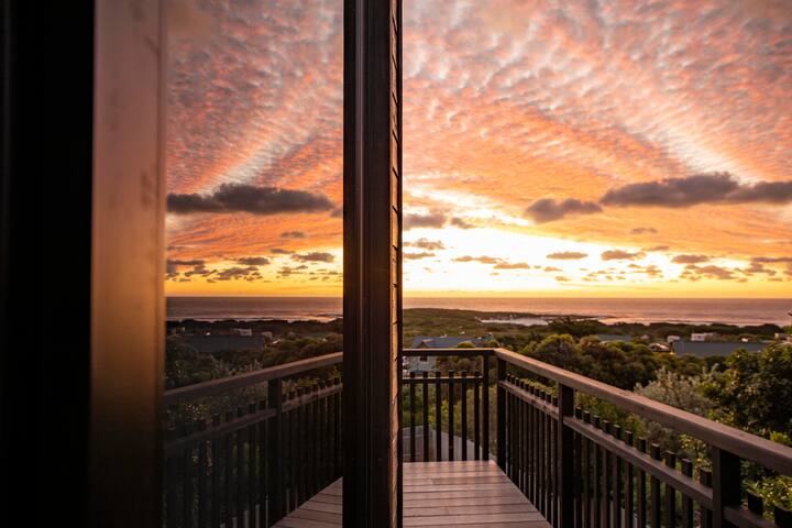 SOUL SURF Hideaway mit Meeres- und Bergsicht gallery image 4