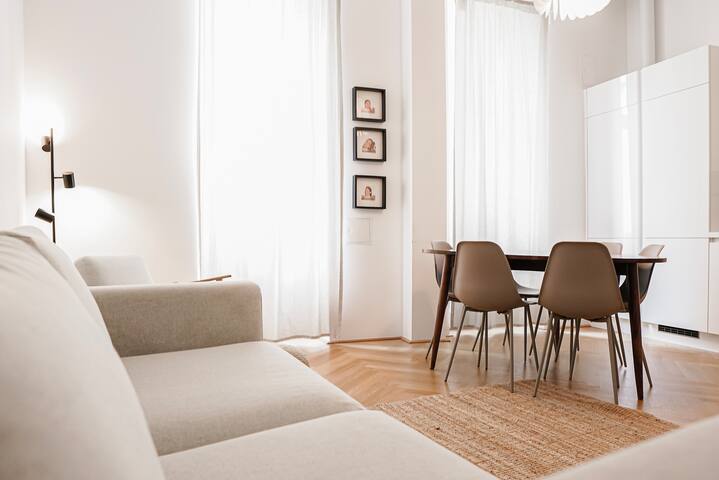Magnificent 2 Bedroom apartment – Apartment 11 gallery image 3