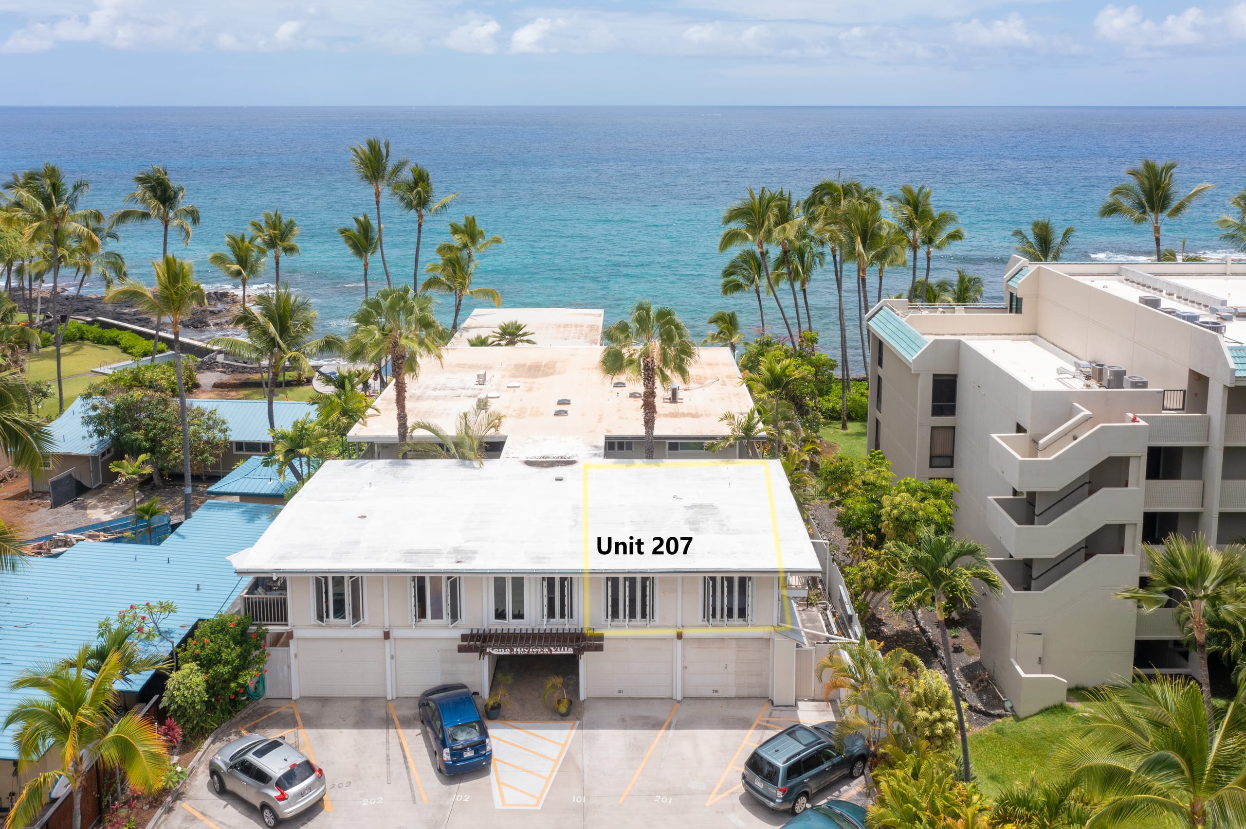 Condo in Kailua-Kona · ★4.88 · 2 bedrooms · 3 beds · 1 bath - Image 29