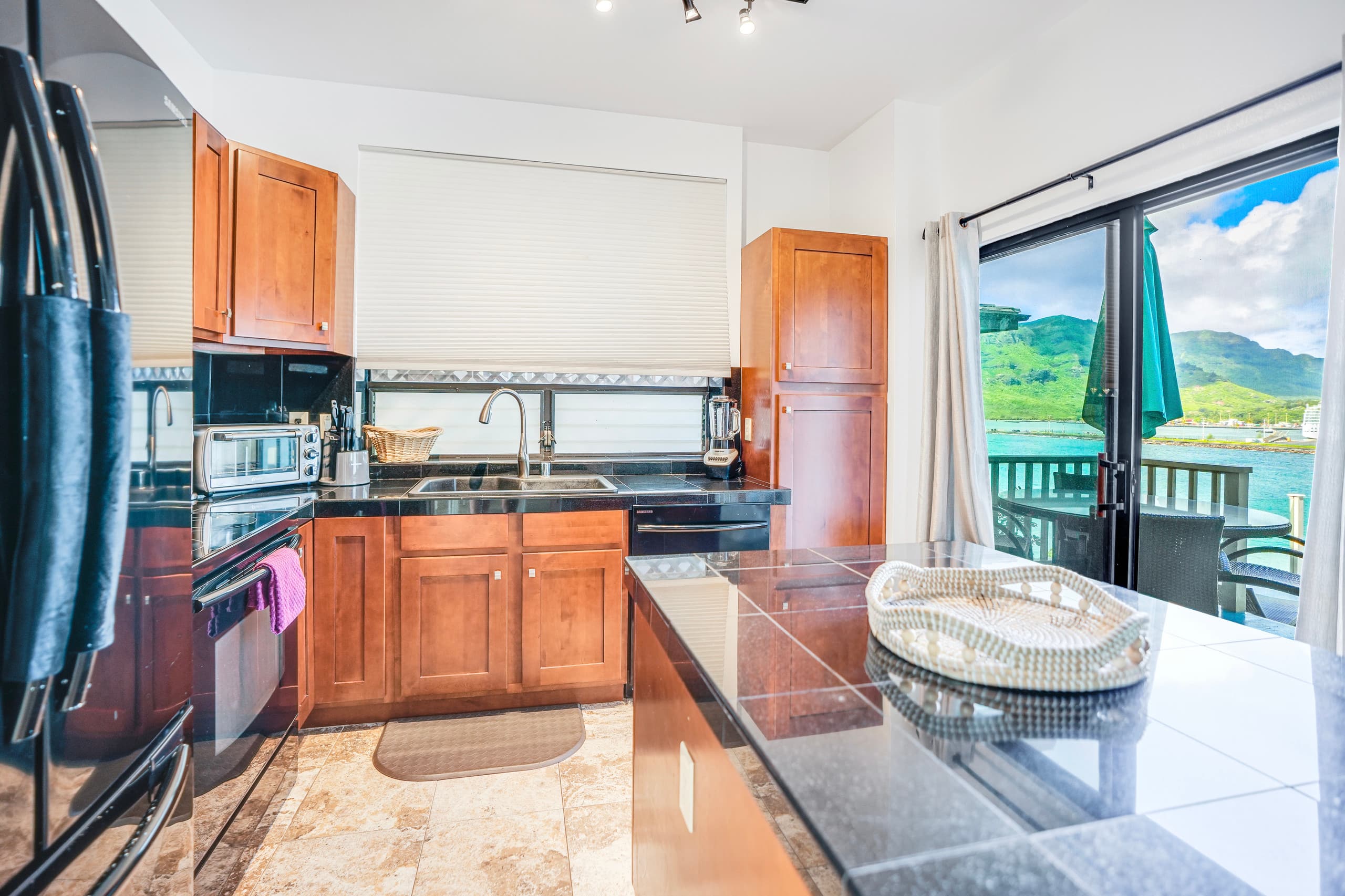 Perfect Private Kalapaki Beach Cliffside Getaway! - Photo 11
