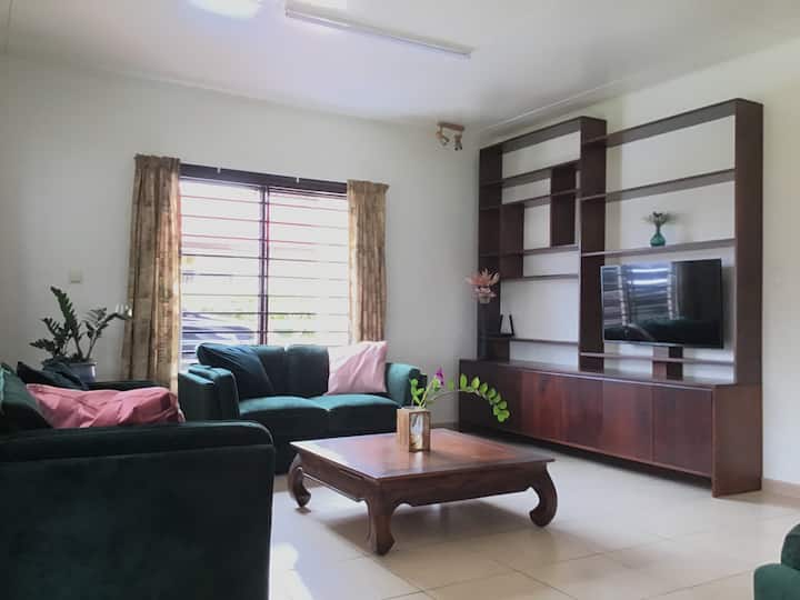 Comfortable Holiday Home In Cozy Neighbourhood - Paramaribo