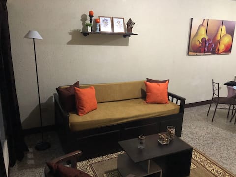 Beautiful Apartment with Breakfast Included