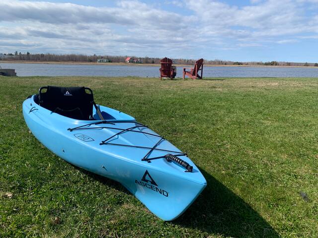 Sunset-Spa Waterfront Retreat! Pool & Nat’l Park gallery image 4