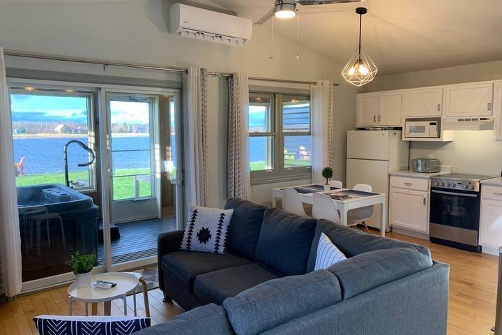 Sunset-Spa Waterfront Retreat! Pool & Nat’l Park gallery image 2