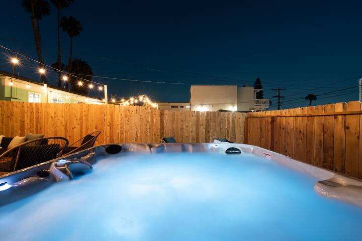 5BD Child/Pet Friendly w/ Spa & Pool Table in PB gallery image 5