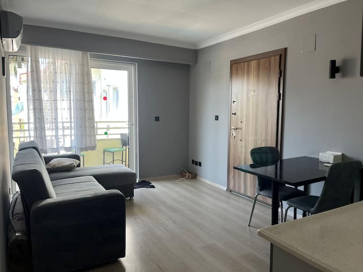 Marmaris Merkezde Havuzlu Site Içerisinde Daire - Marmaris