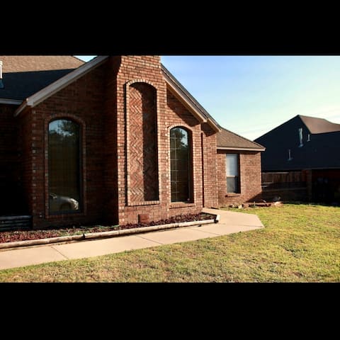Heritage House. Modern Spacious. Close to it all.