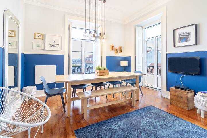 Large Bairro Alto 1 up to 22guests by Central Hill gallery image 2