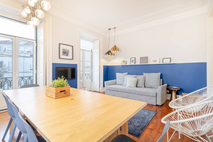 Large Bairro Alto 1 up to 22guests by Central Hill gallery image 4