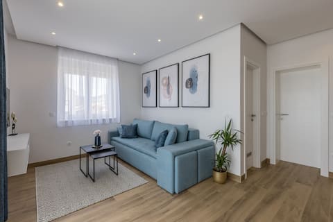 Top Airbnb: Apartment Sunny view 4+1 in Kaštel Kambelovac
