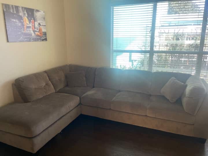 Cheerful 3 Bdrm W/ Office - Buda, TX