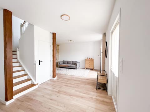 Top Airbnb: Modern charming house between land & sea in Plozévet