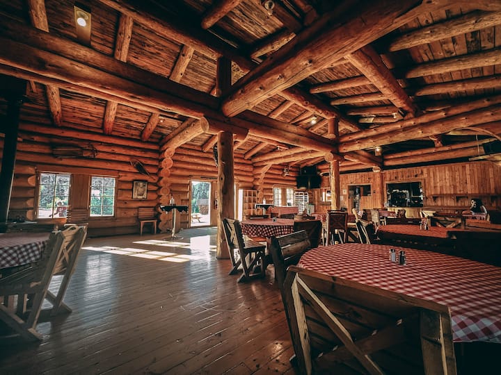 ÖBois Charlevoix: L'écurie 2 (Chambre) - La Malbaie