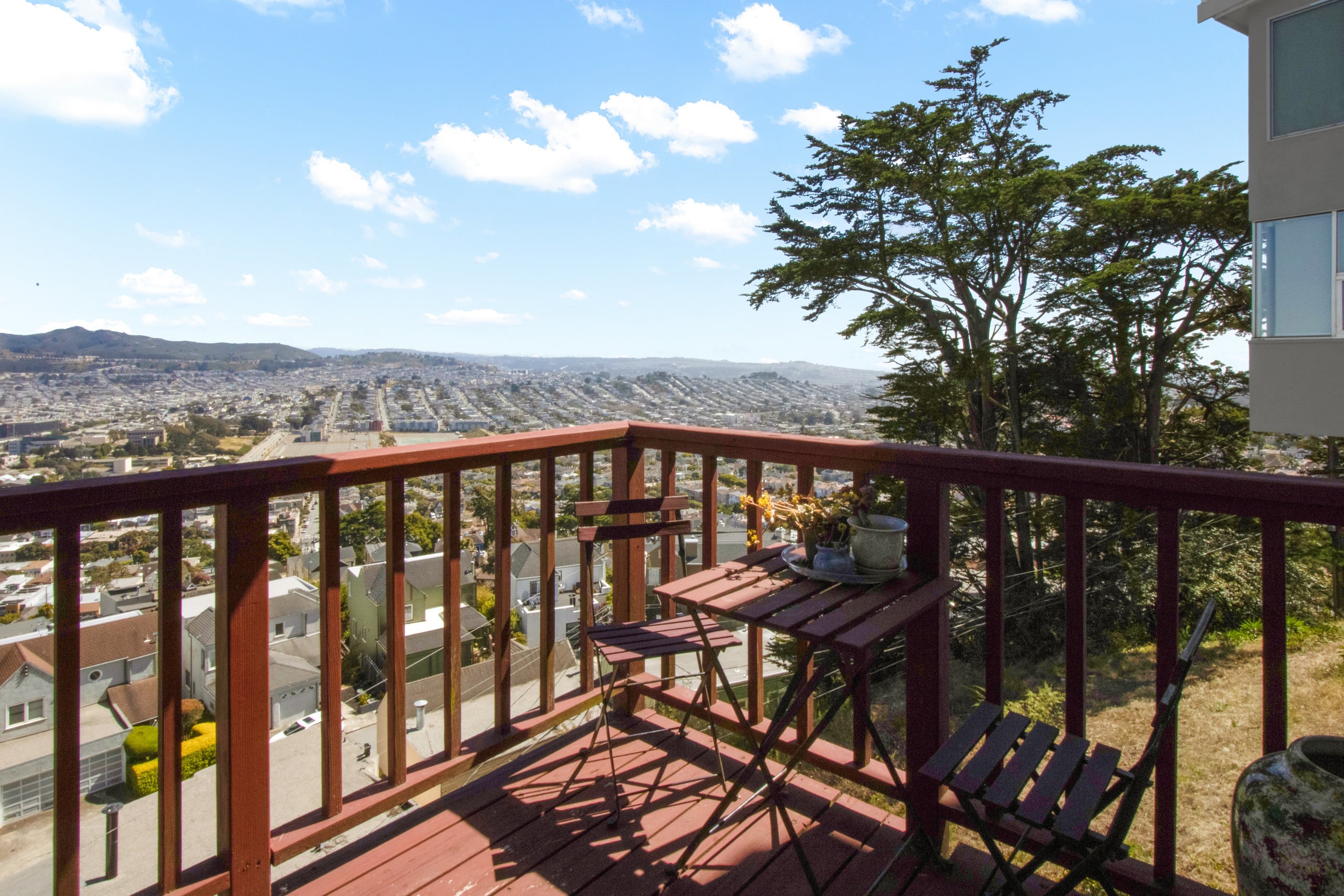 Amazing Balcony views, Self check in, Easy parking - Image 14
