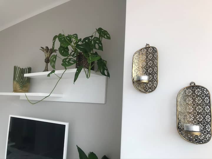 Cosy Urban Jungle Style Apt. In  The Heart Of City - Plovdiv