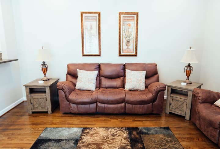 Lovely 2-bedroom Condo With Outdoor Patio - Cookeville, TN