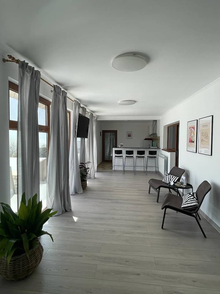 La Terrasse Apartment - Sarichioi