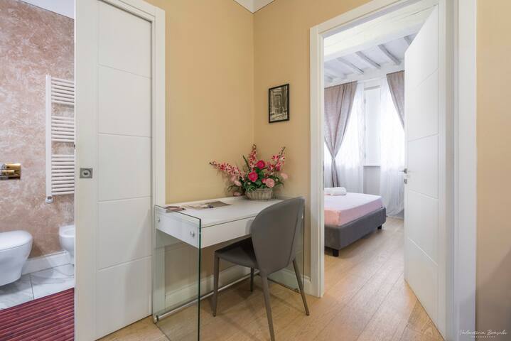 Wine Apartments Florence Barolo gallery image 4