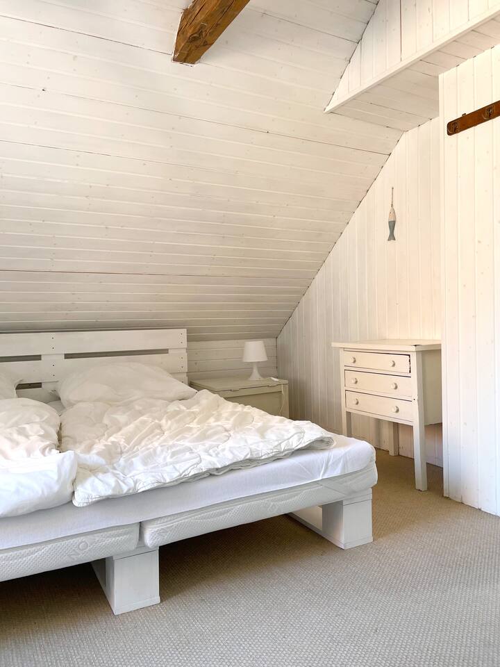 ห้องนอนชั้นบน