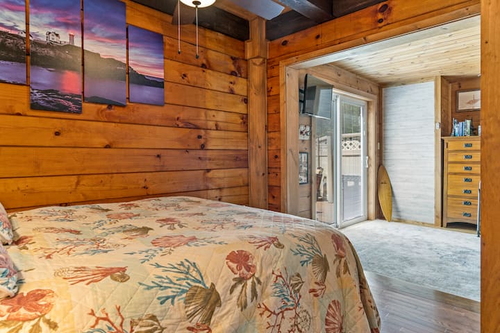 მე-2 საძინებელი, საკუთარი სააბაზანო და გასასვლელი აუზზე!