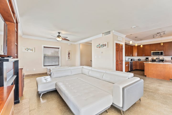*0ceanview 6br/6ba 2 Houses*p00l*sleep 20