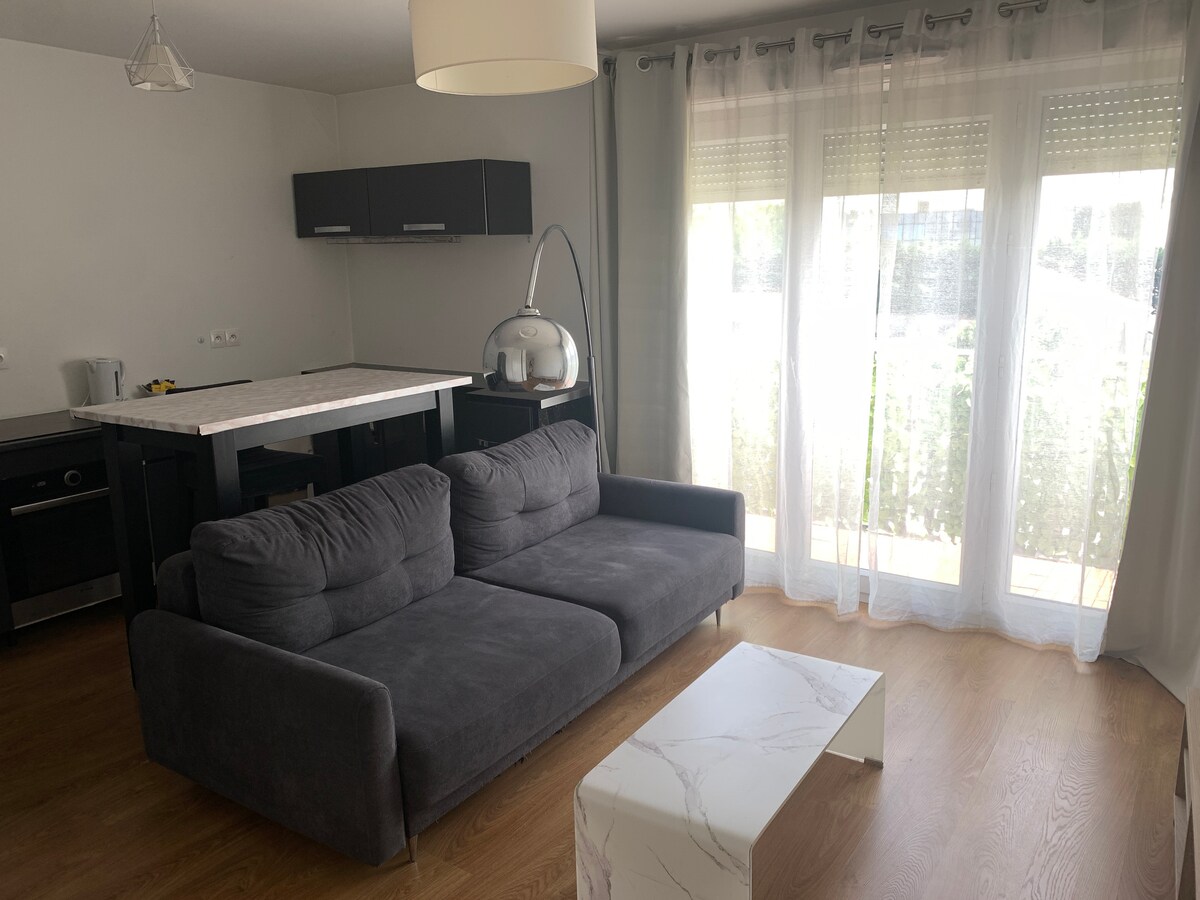 Top Airbnb: 10 MiNUTES AEROPORT ROISSY CHARLES DE GAULLE in Villepinte