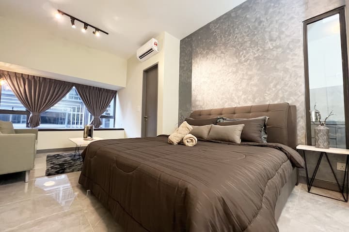 ✦ATTIC✦ Premium Couple's Studio [NETFLIX]@MLK Town