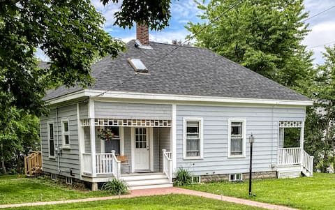 Charming 1913 Bungalow